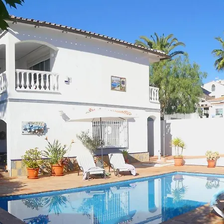 Valentina Villa Caleta De Velez